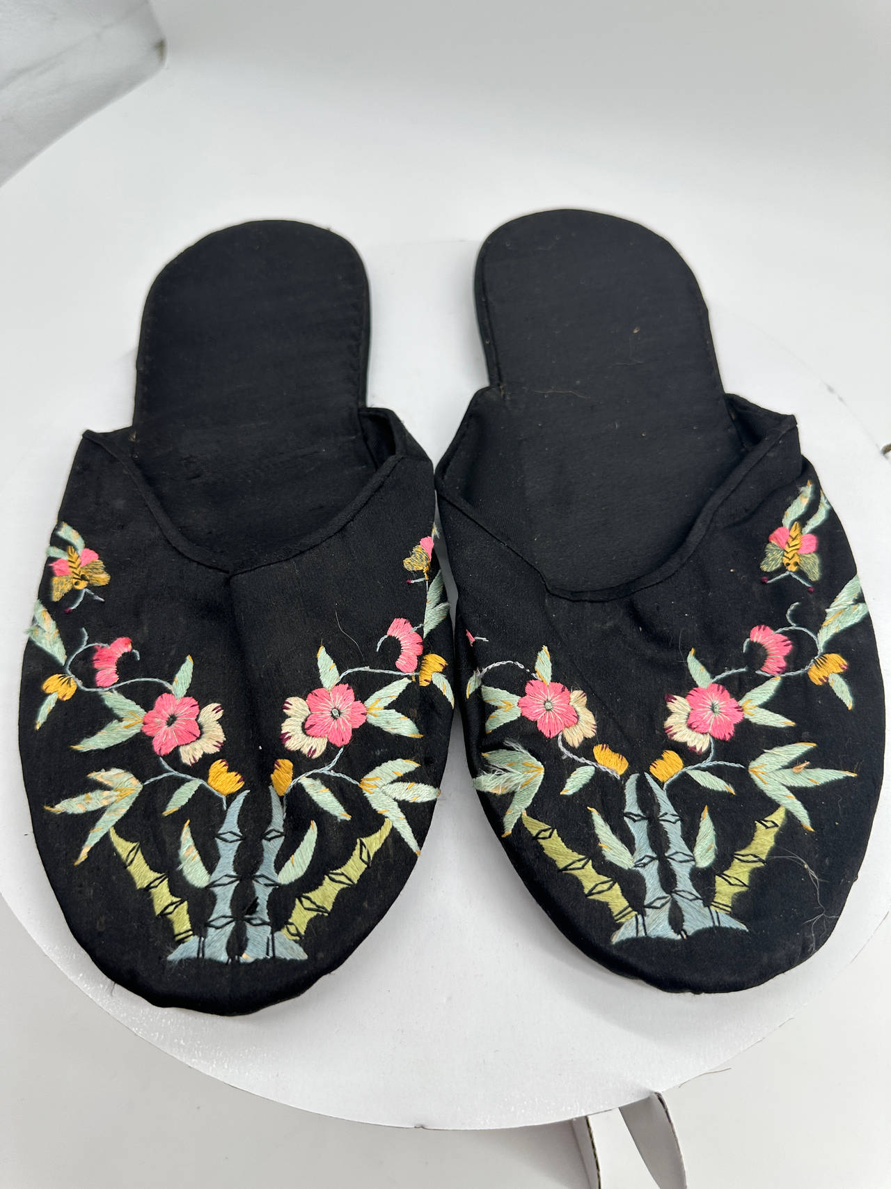 Embroidered Silk Slippers