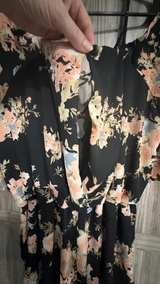 Charlotte Russe Plus Size Floral Romper 2X - Image 3