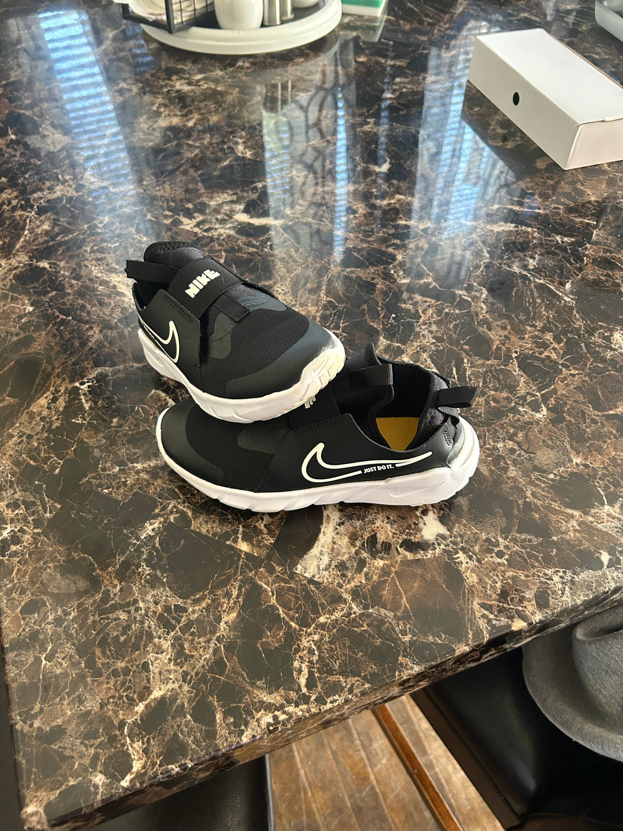 Nike Flex Runner 2 size 2Y