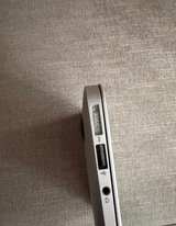Apple MacBook Air 11-inch Early 2015 - Image 3