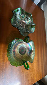 Fenton Green Carnival Glass Grape & Vine Bowl 2pcs - Image 4