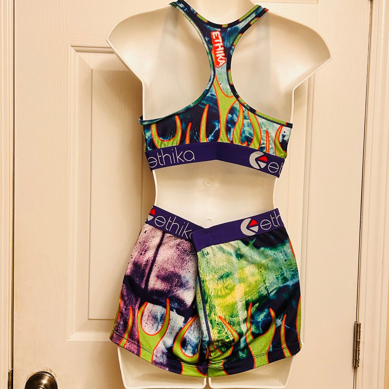 Ethika Women's Skull and Flames Sports Bra and Shorts Set