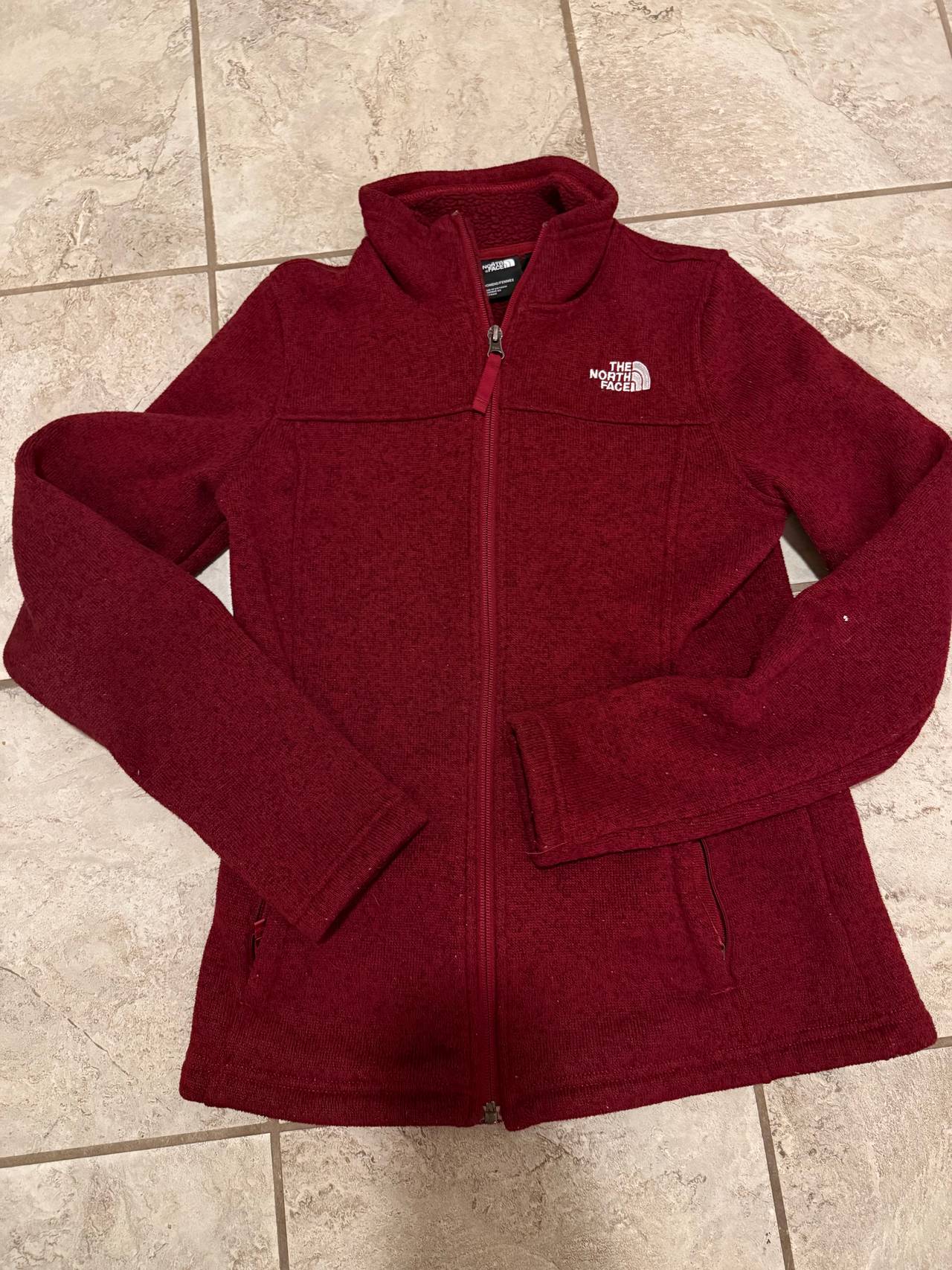 The North Face Maggy Sweater Fleece Jacket Burgundy - Size S