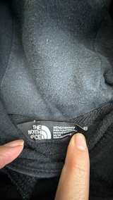 The North Face Half Dome Pullover Hoodie medium - Image 3