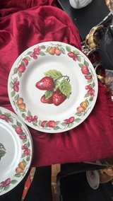 Villeroy & Boch French Garden Fleurence Dinner Plates - Set of 4 - Image 3
