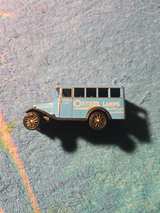 Lledo Days Gone Osram Lamps School Bus - Image 4
