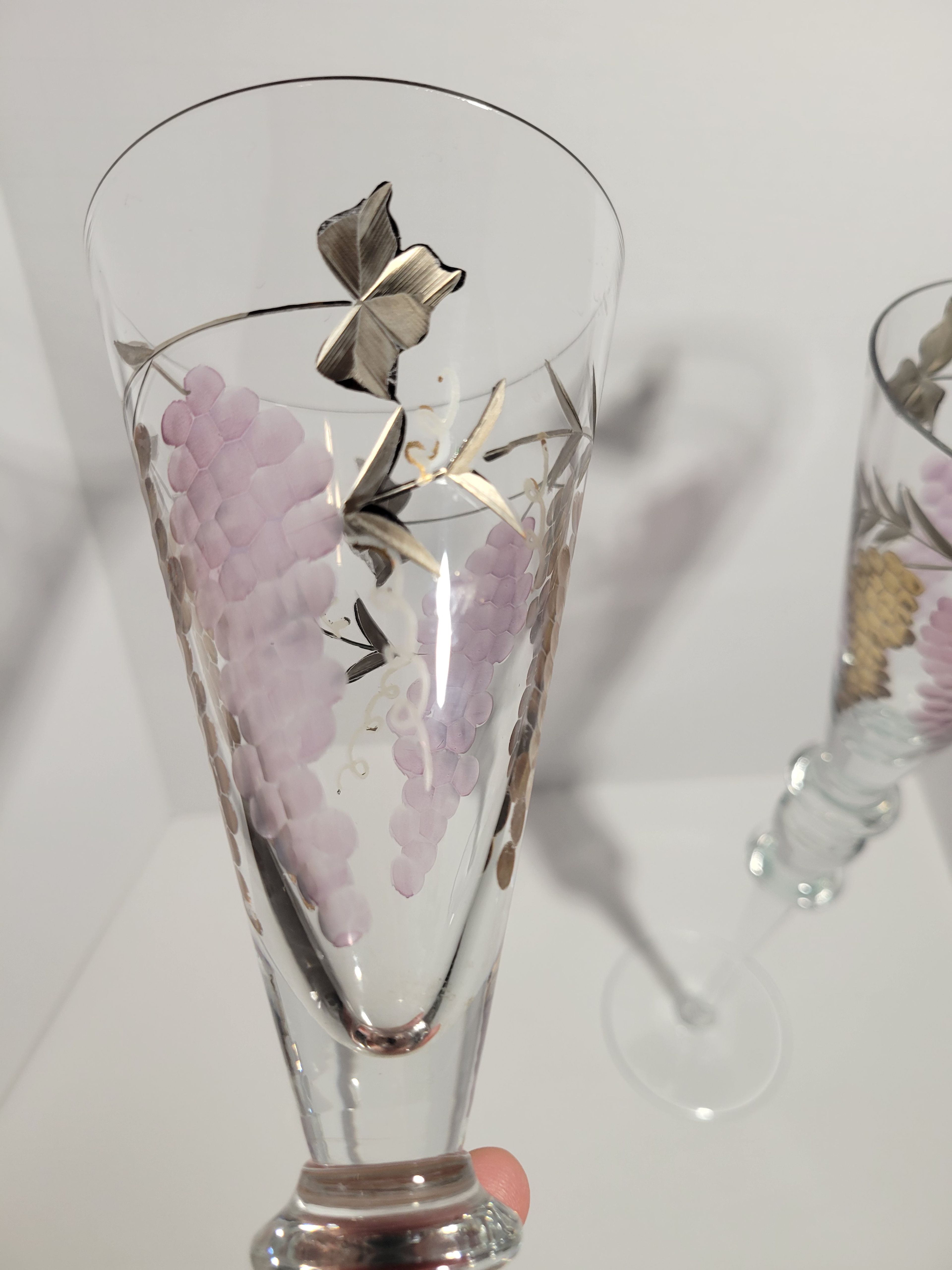 Vintage Hand Painted Grape Vine Champagne Flutes - Image 5