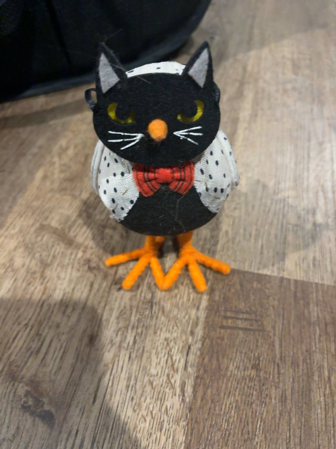 Target Featherly Friends Hyde & EEK Whiskers Bird in Cat Mask