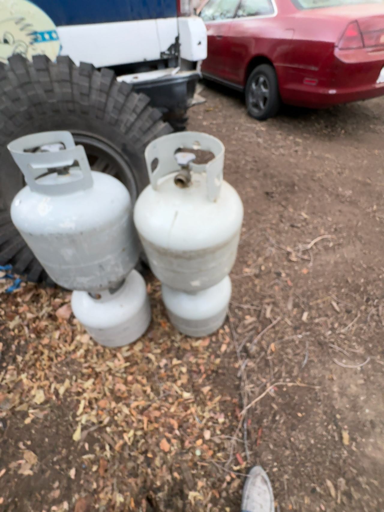 Flame King 5 lb Propane Tank Cylinder