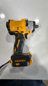 DEWALT 20V MAX 1/2" Cordless Impact Wrench (Tool Only) - Image 2