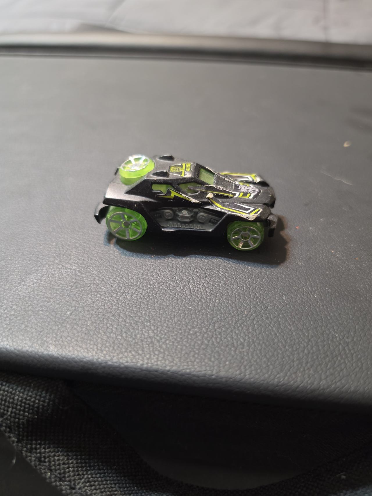 Hot Wheels Transformers Lockdown Car