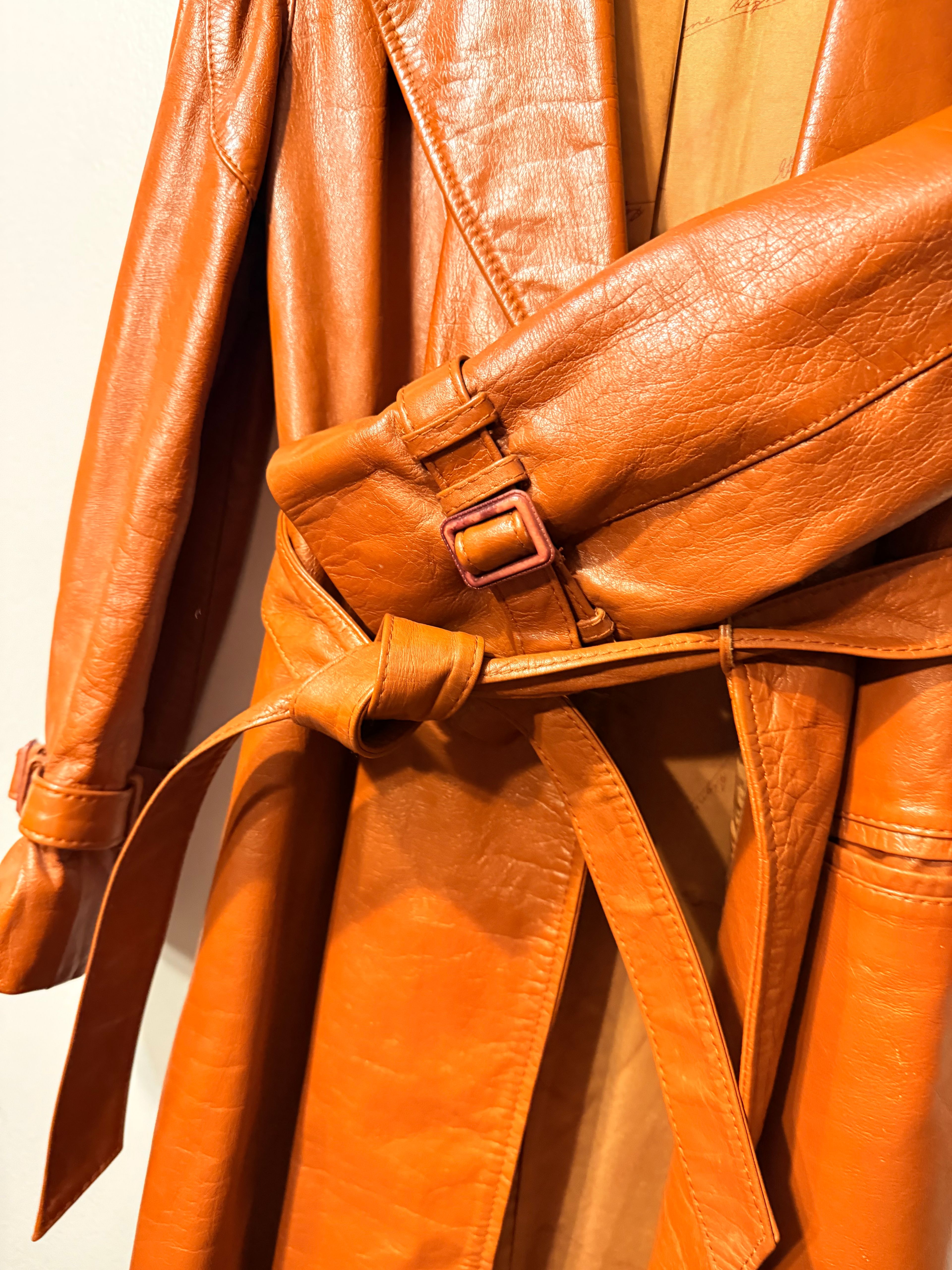 Montgomery Ward Vintage 70s Women's Leather Trench Coat - Image 7