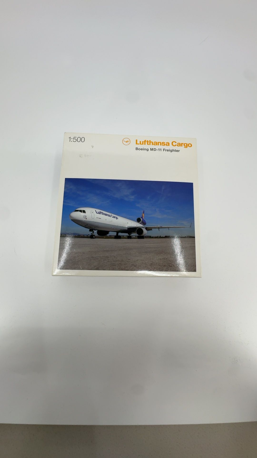 Herpa Boeing MD-11F Lufthansa Cargo Diecast Model 1:500