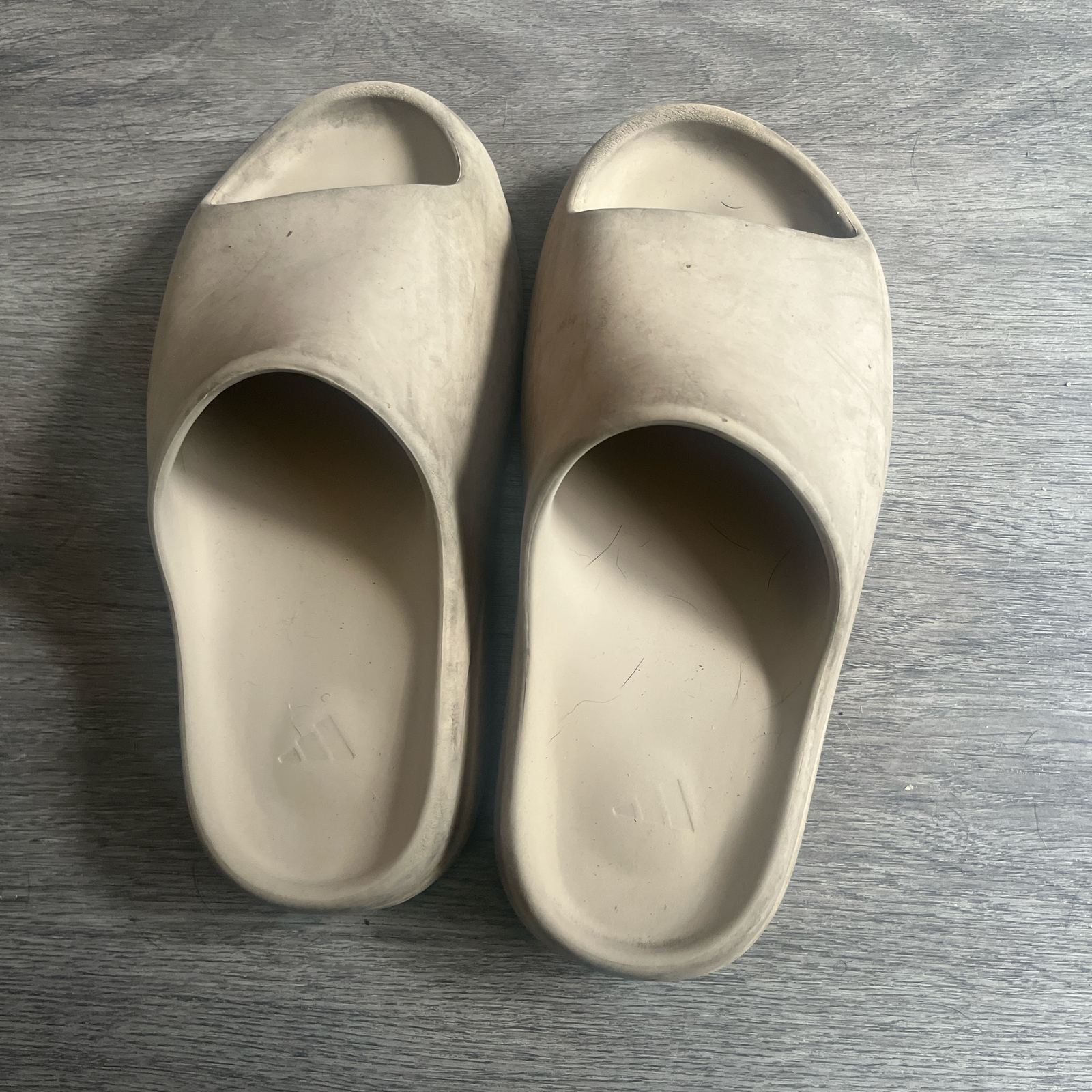 Adidas Yeezy Slide