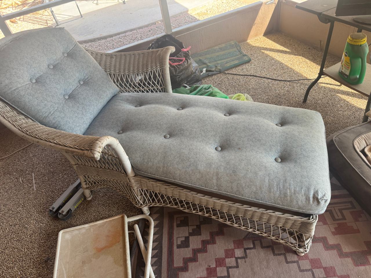 Wicker Chaise Lounge Chair