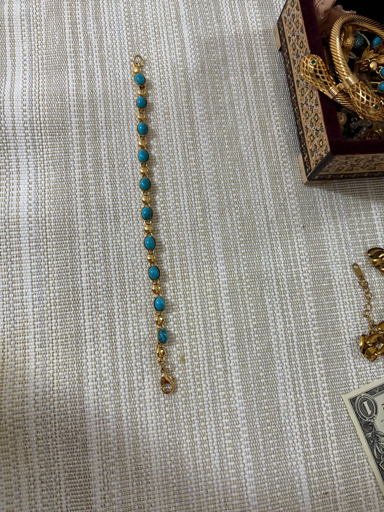 Turquoise and Gold  tone Link Bracelet