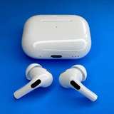 Apple AirPods - Image 2