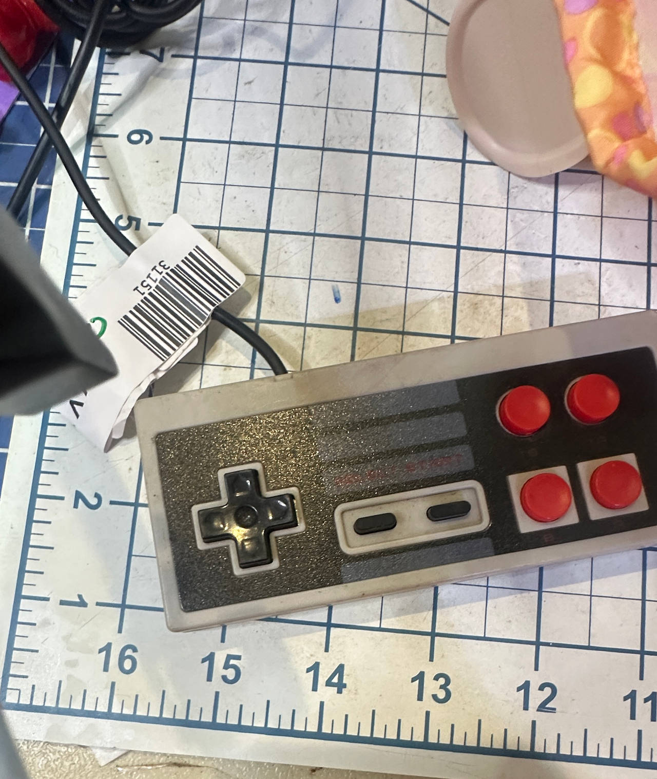 Nintendo Entertainment System vtg Controller