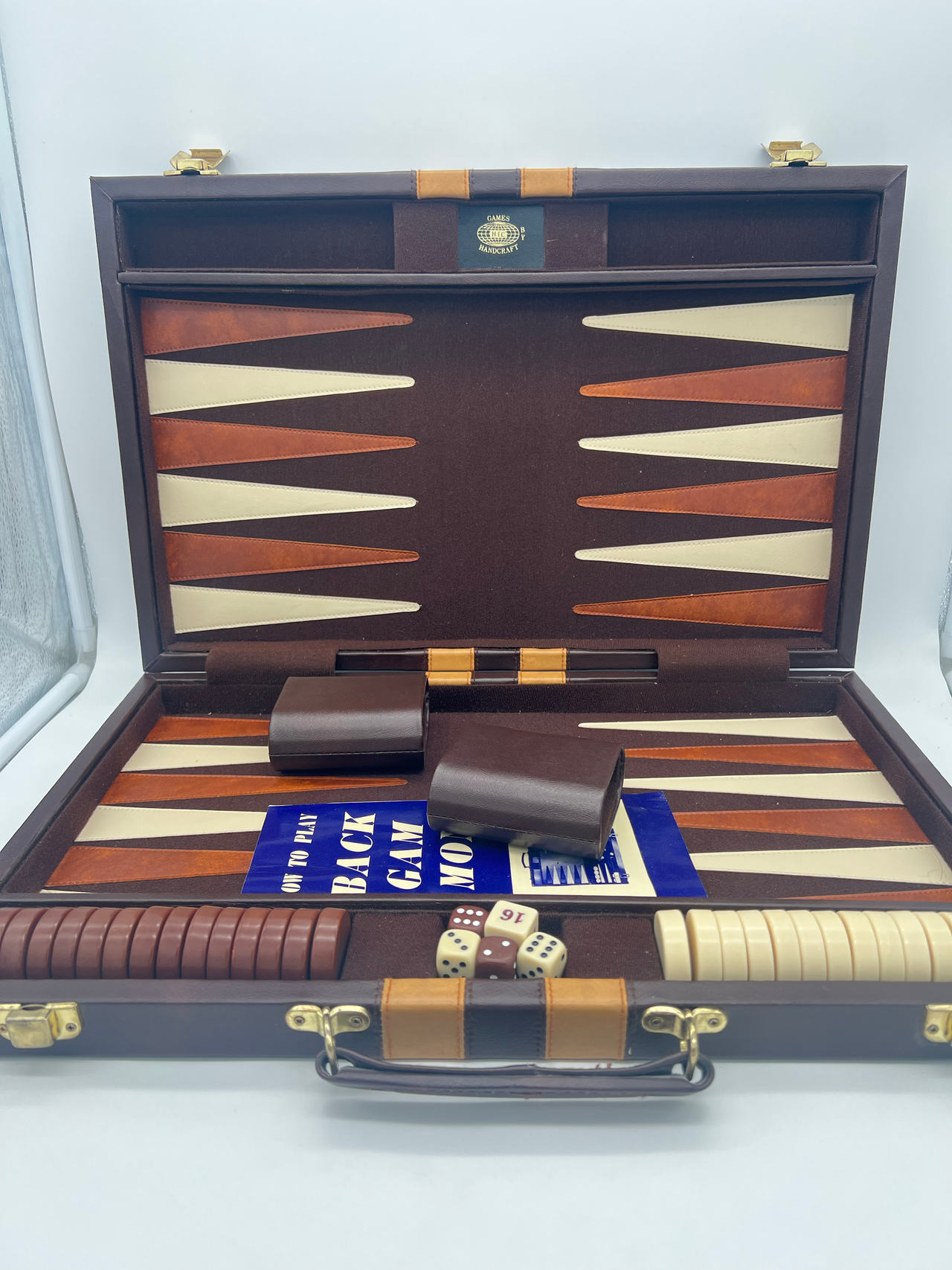 Vintage HIC Handcraft Backgammon Set Complete 18.25” Travel Case Brown Tan