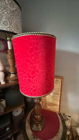 Vintage Table Lamp with Red Damask Shade - Image 2