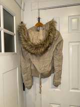 Hollister Beige Fur Lined Jacket Medium Y2K Women’s Ladies  - Image 3