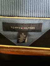 Tommy Hilfiger Men's Quarter-Zip Sweater size xl - Image 4