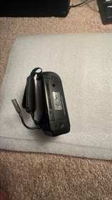 Sony Handycam HDR-CX405 HD Camcorder - Image 5
