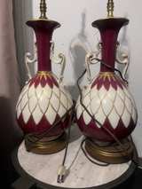 Vintage Ceramic Urn Table Lamps Pair - Image 2