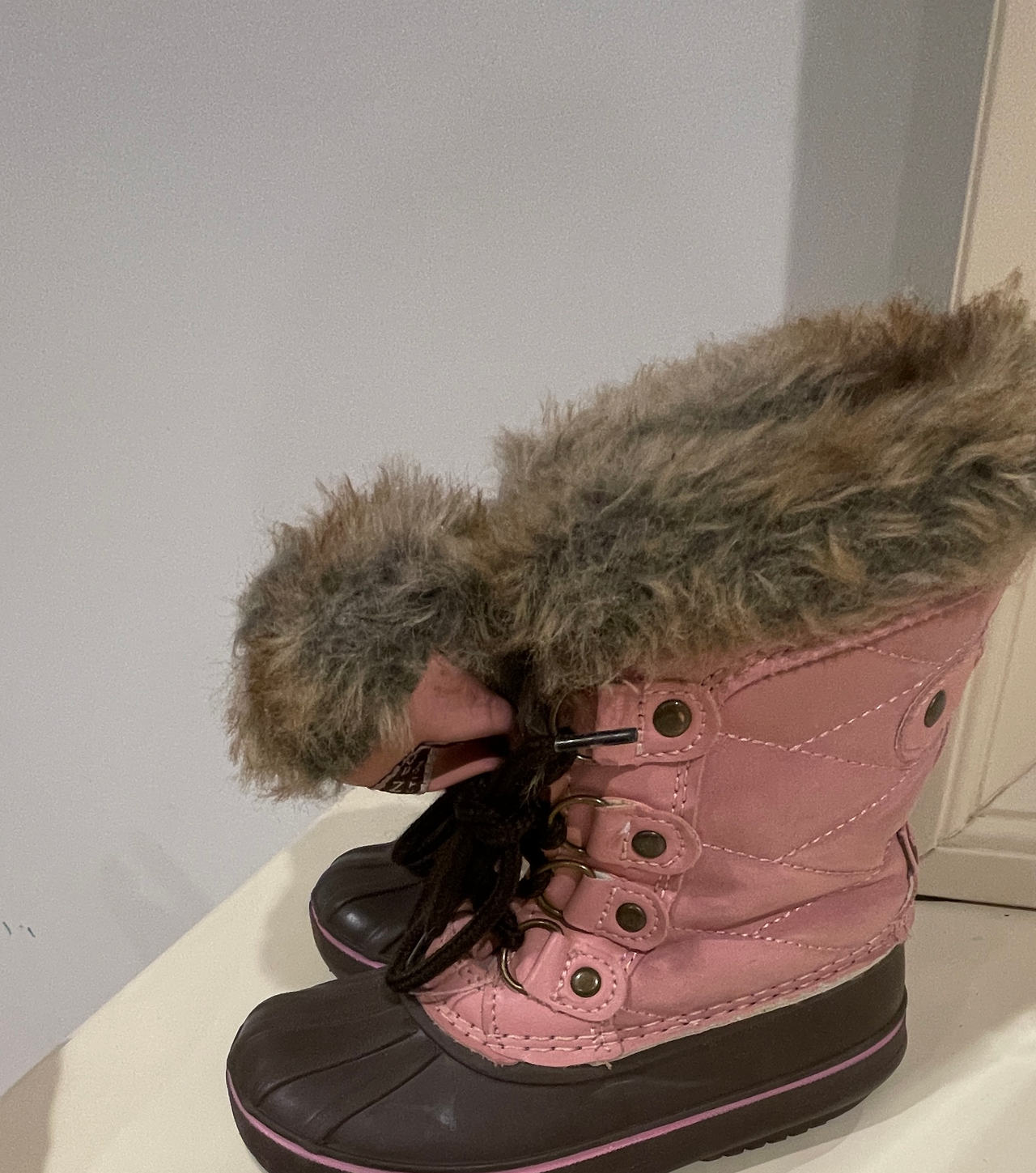 London Fog Pink Faux Fur Snow Boots
