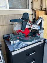 Bosch 12" Dual-Bevel Sliding Miter Saw - Image 2