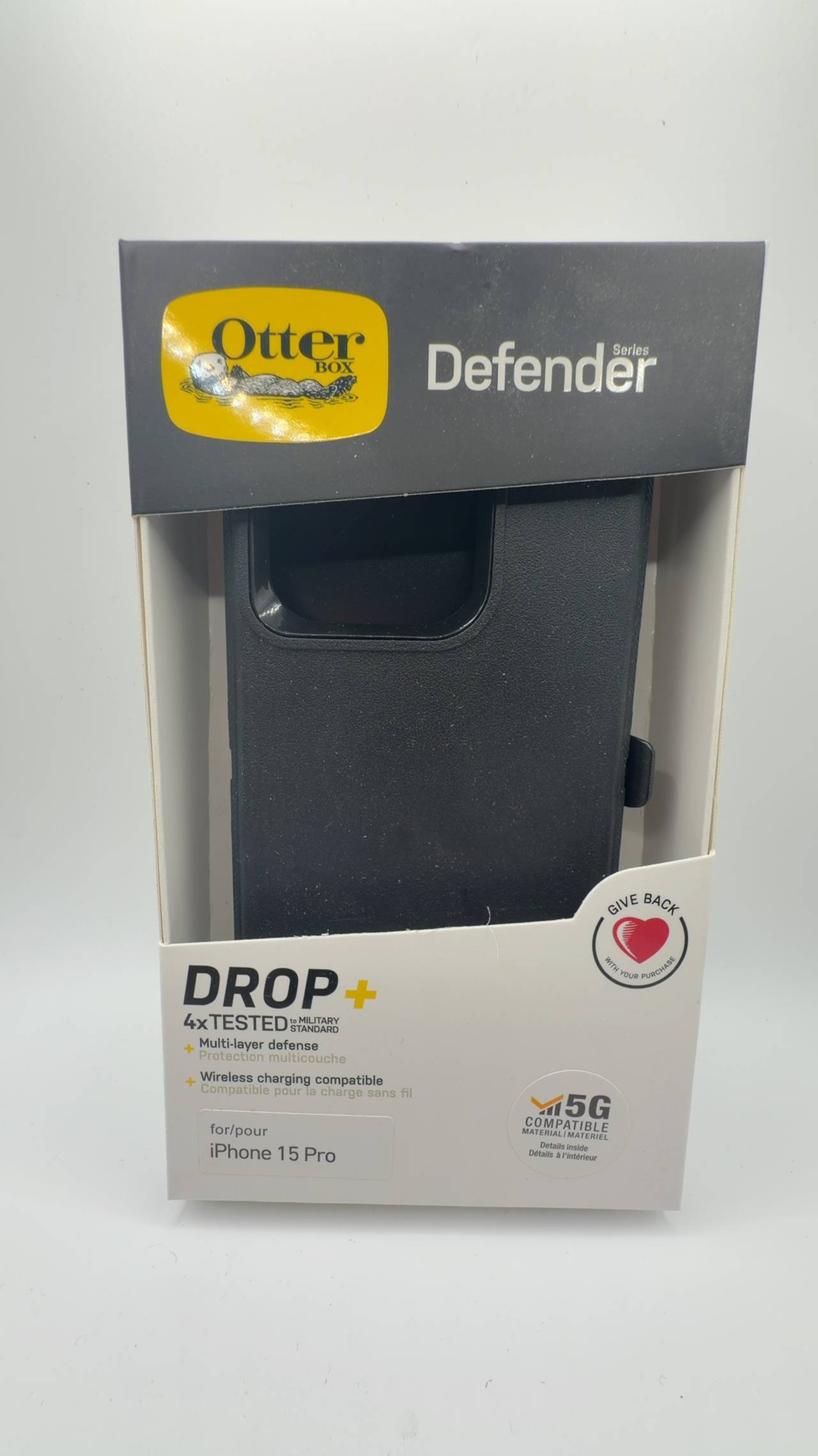 OtterBox Defender Series Case for iPhone 15 Pro Black
