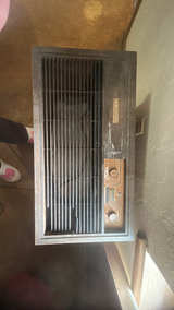 Sears Kenmore Vintage Window Air Conditioner - Image 2