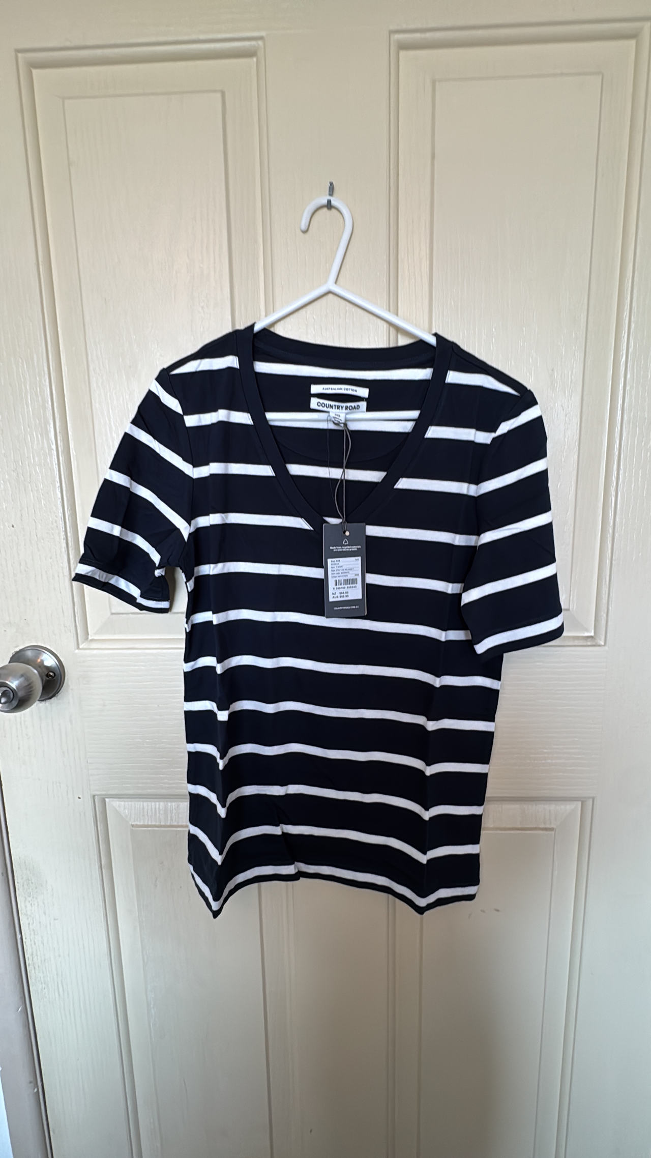 Country Road Women's Stripe V-Neck Tee Navy/white - Size XXS 