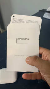 Apple AirPods Pro - Image 7