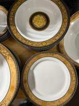 Elegant Gold Trim Porcelain Dinnerware Set – Greek Key Design (8 Pieces) - Image 2
