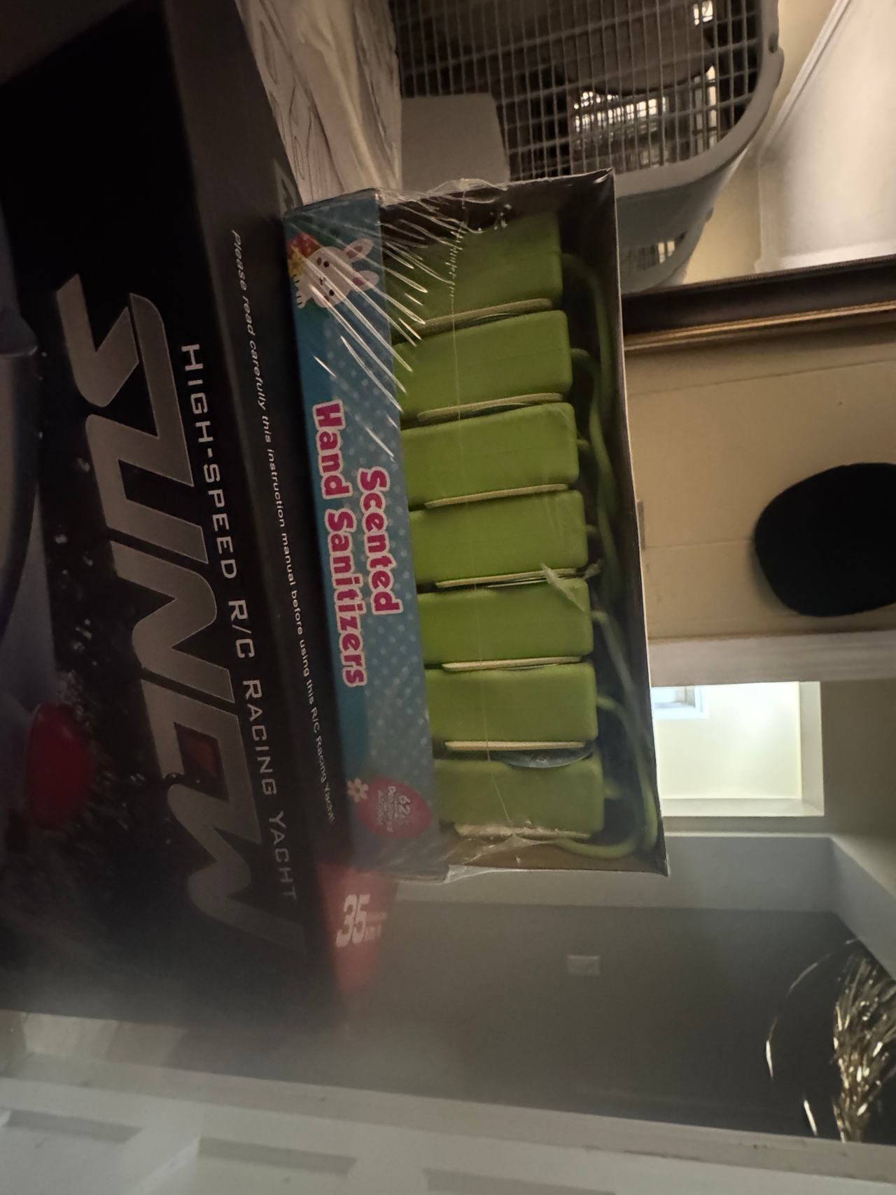 Sunew High-Speed R/C Racing Yacht