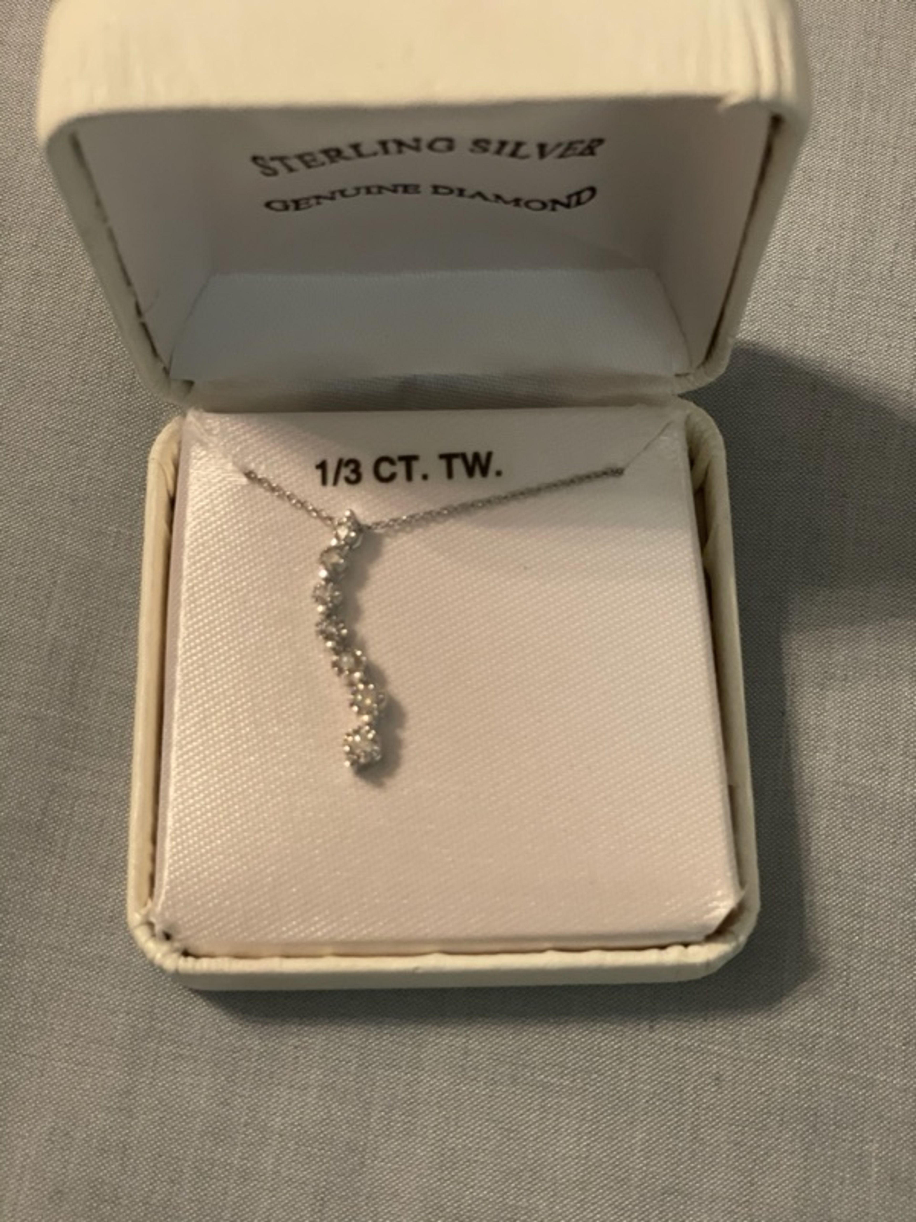 14k White Gold Diamond Journey Pendant Necklace