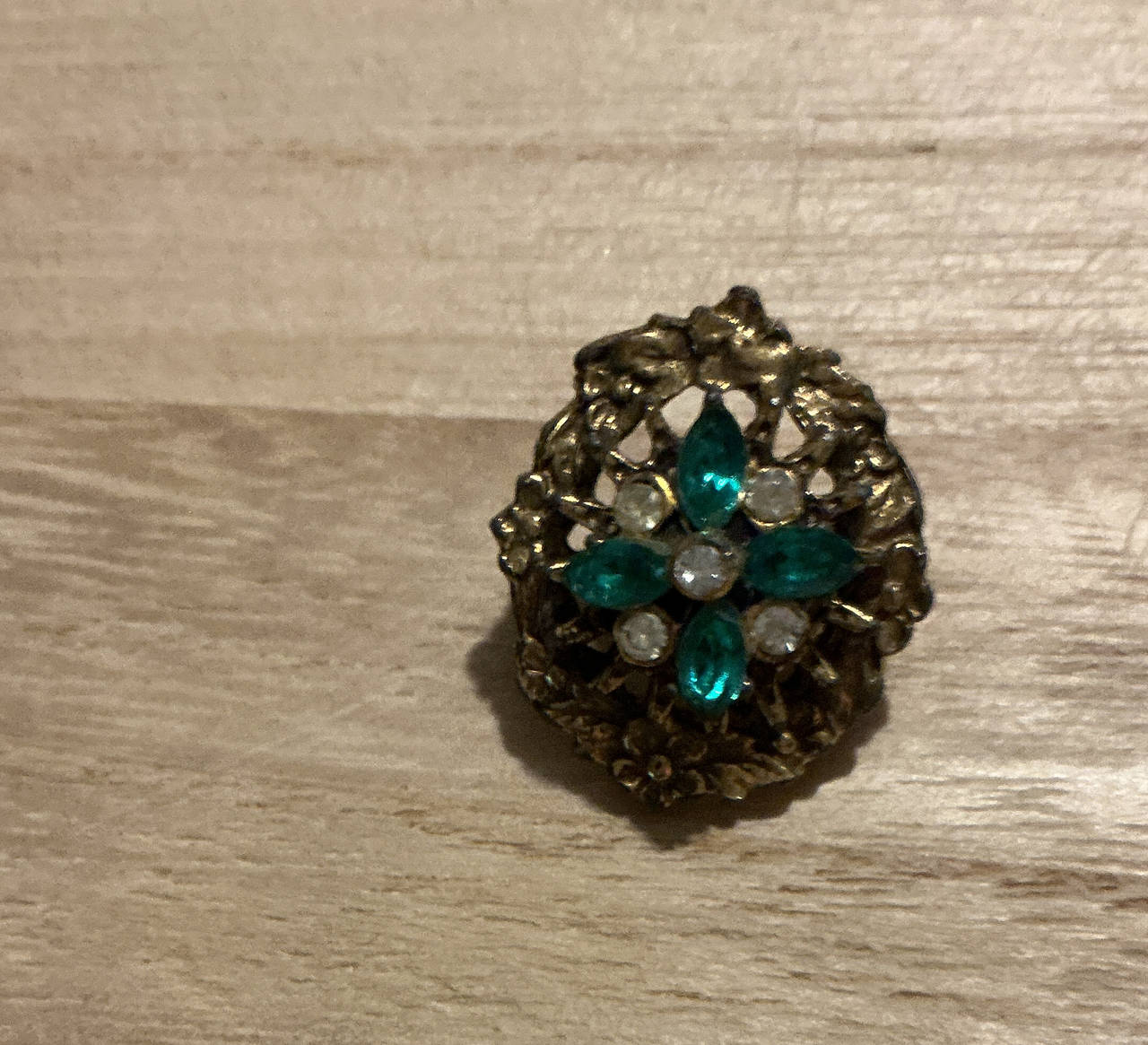 Vintage Gold-Tone Green Rhinestone Brooch