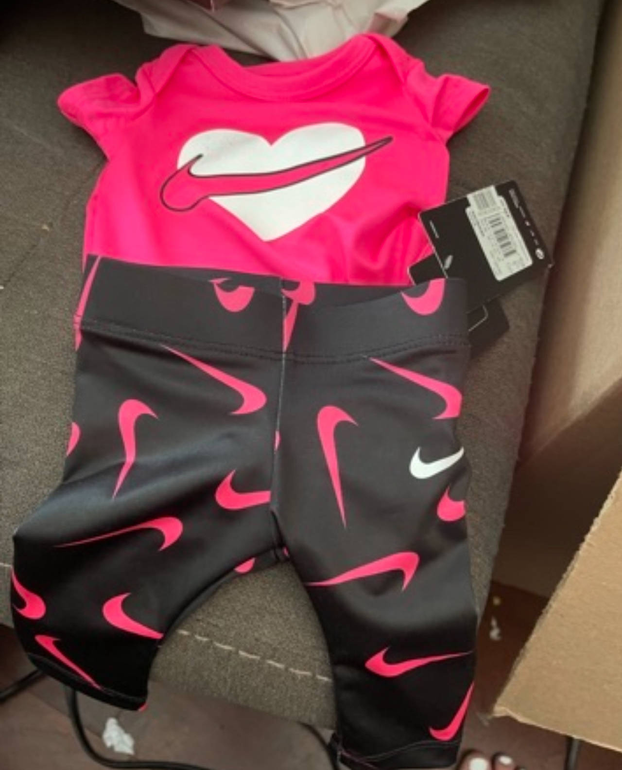 Nike Baby Girls' 2-Piece Set