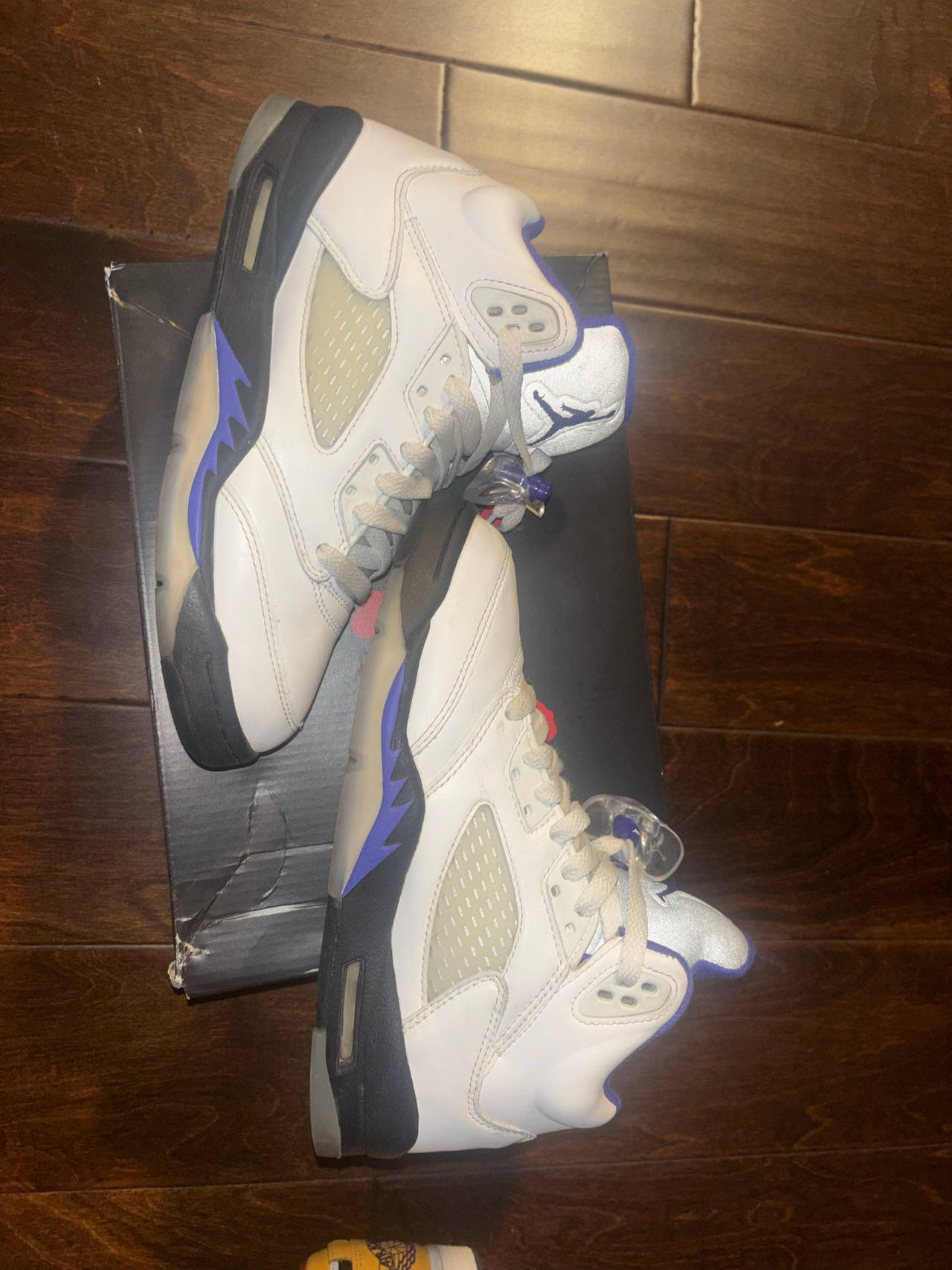 Air Jordan 5 Retro 'Concord' worn twice, size 6 men’s 7.5 woman’s
