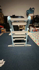 VBABY Foldable Toddler Tower Adjustable Height - Image 3