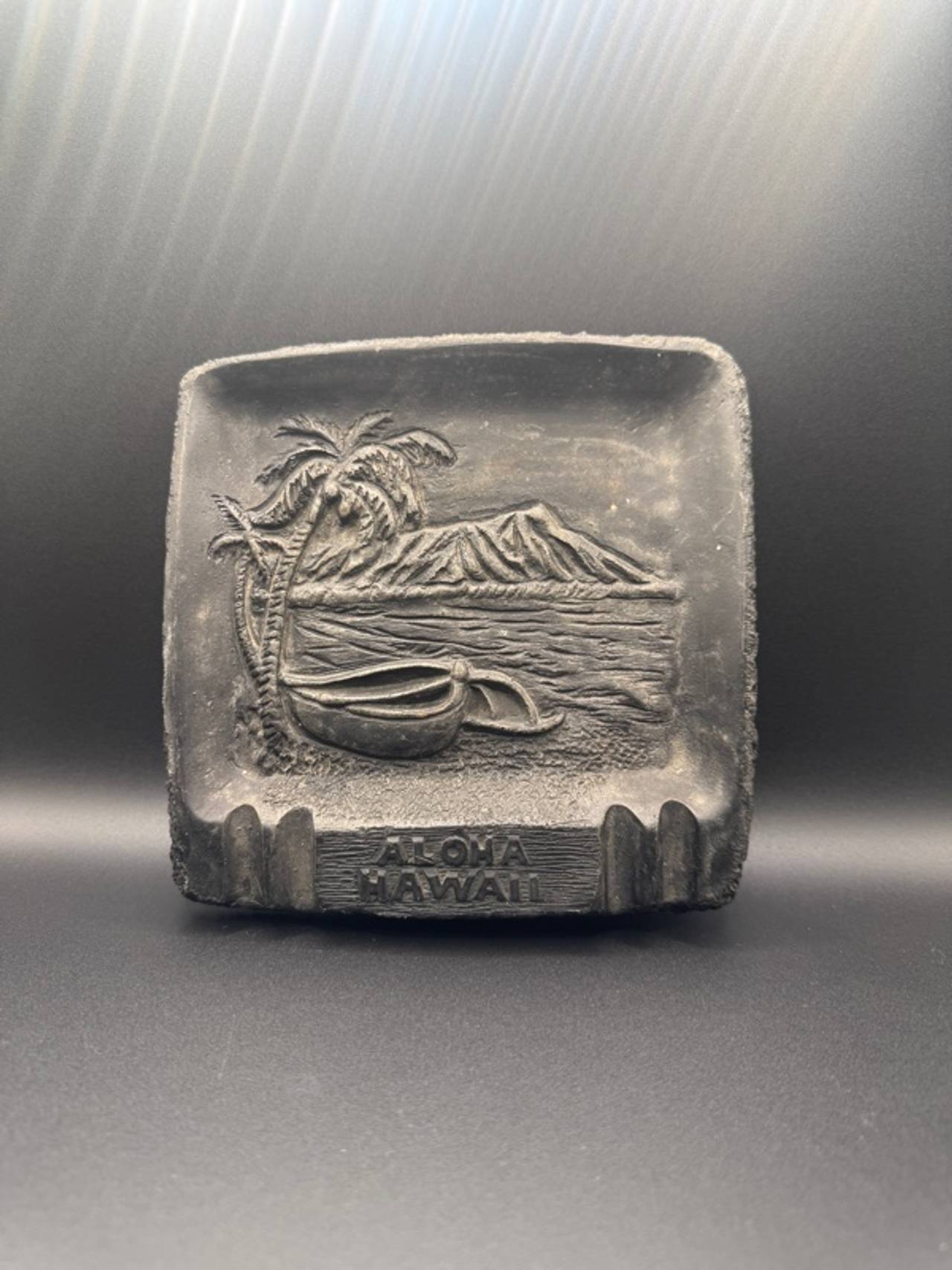 HIP Original Hawaii Lava Ashtray