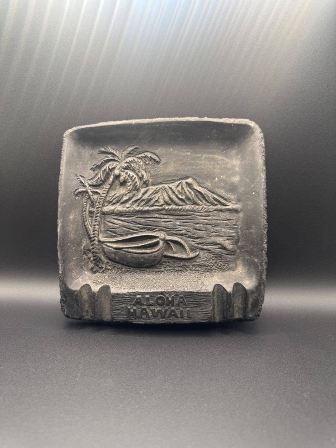 HIP Original Hawaii Lava Ashtray
