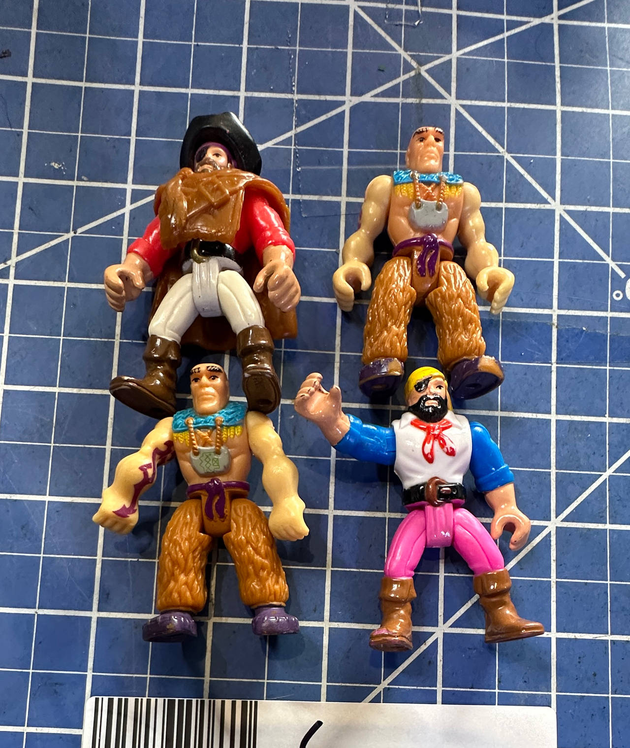 imaginenext PIRATE poseable Action Figures Lot four piece. 215