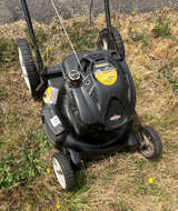 Yard Machines 21" Push Mower with Briggs & Stratton 675 Engine - Image 1