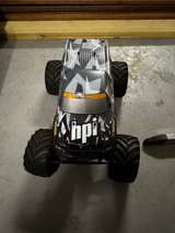 HPI Racing Wheely King 4x4 Monster Truck Roller - Image 2