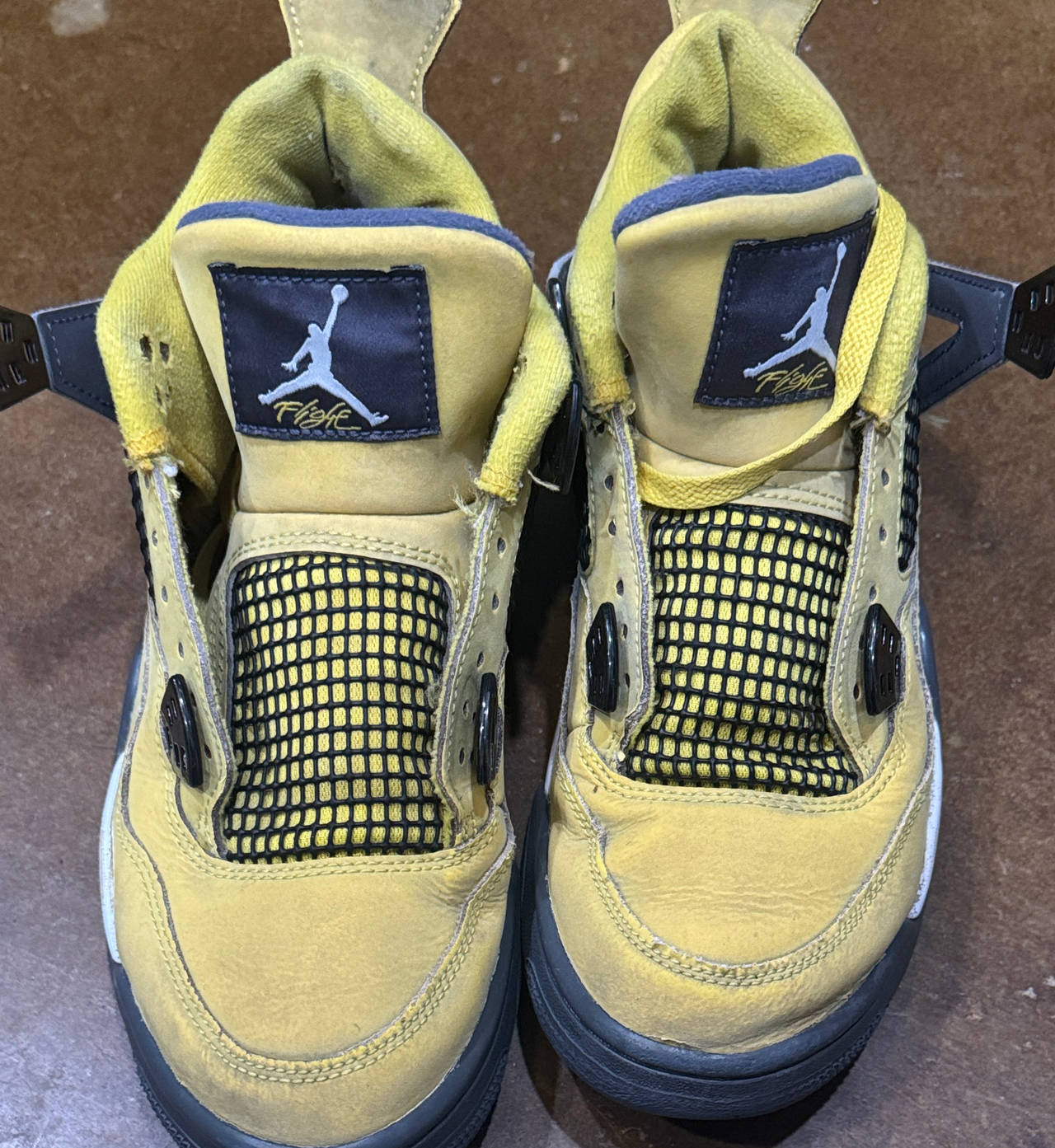 Air Jordan 4 Retro Lightning