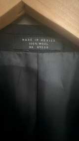 Real nice black Albert Nipon Men's Blazer 44R - Image 3
