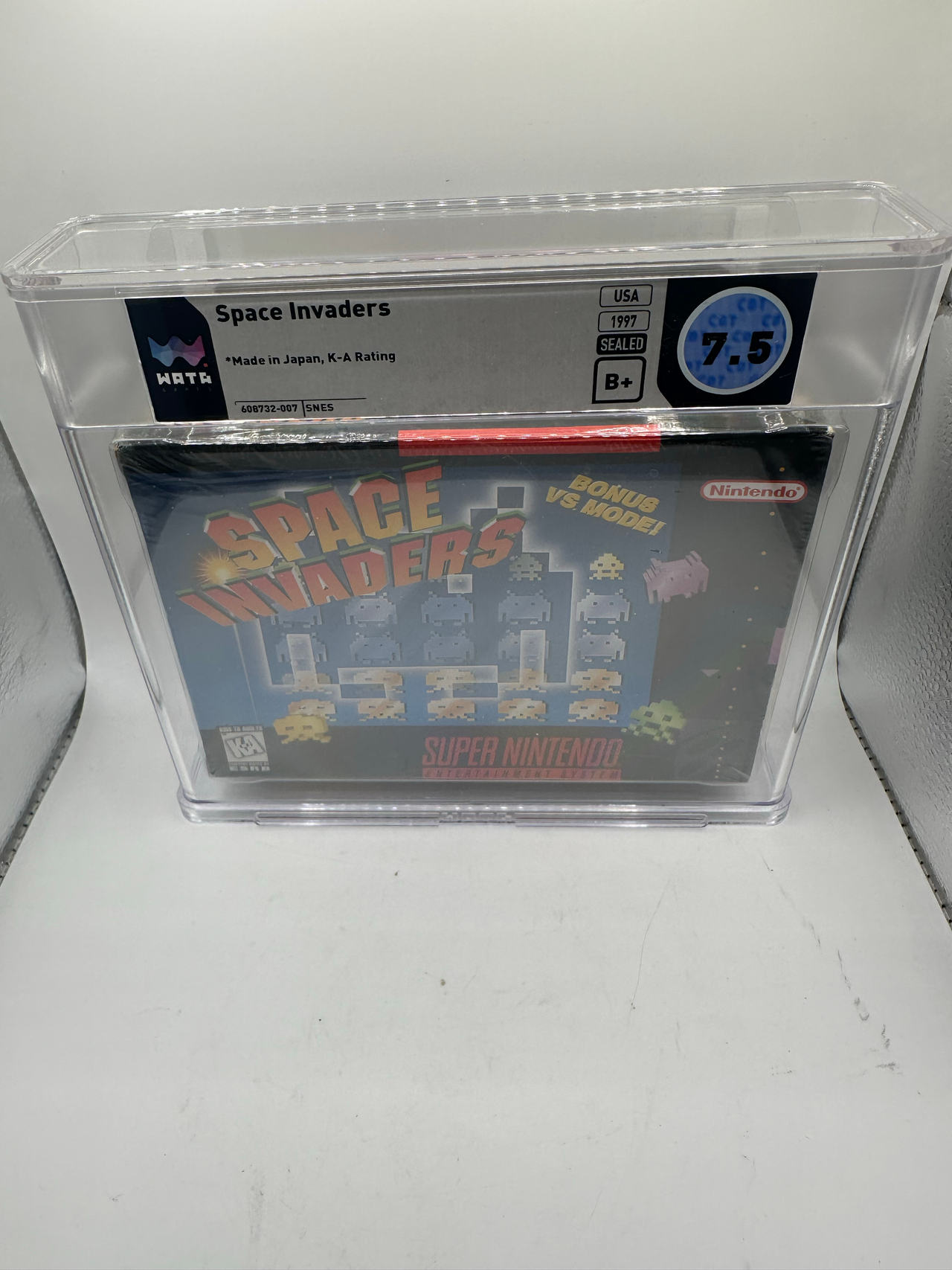 Space Invaders (SNES, Super NES) WATA 7.0 B+ New Sealed Graded CGC VGA 1997