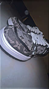 Louis Vuitton Trainer Sneaker - Image 4